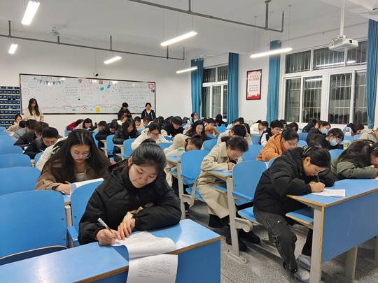 说明: 图示, 示意图
中度可信度描述已自动生成:ver1